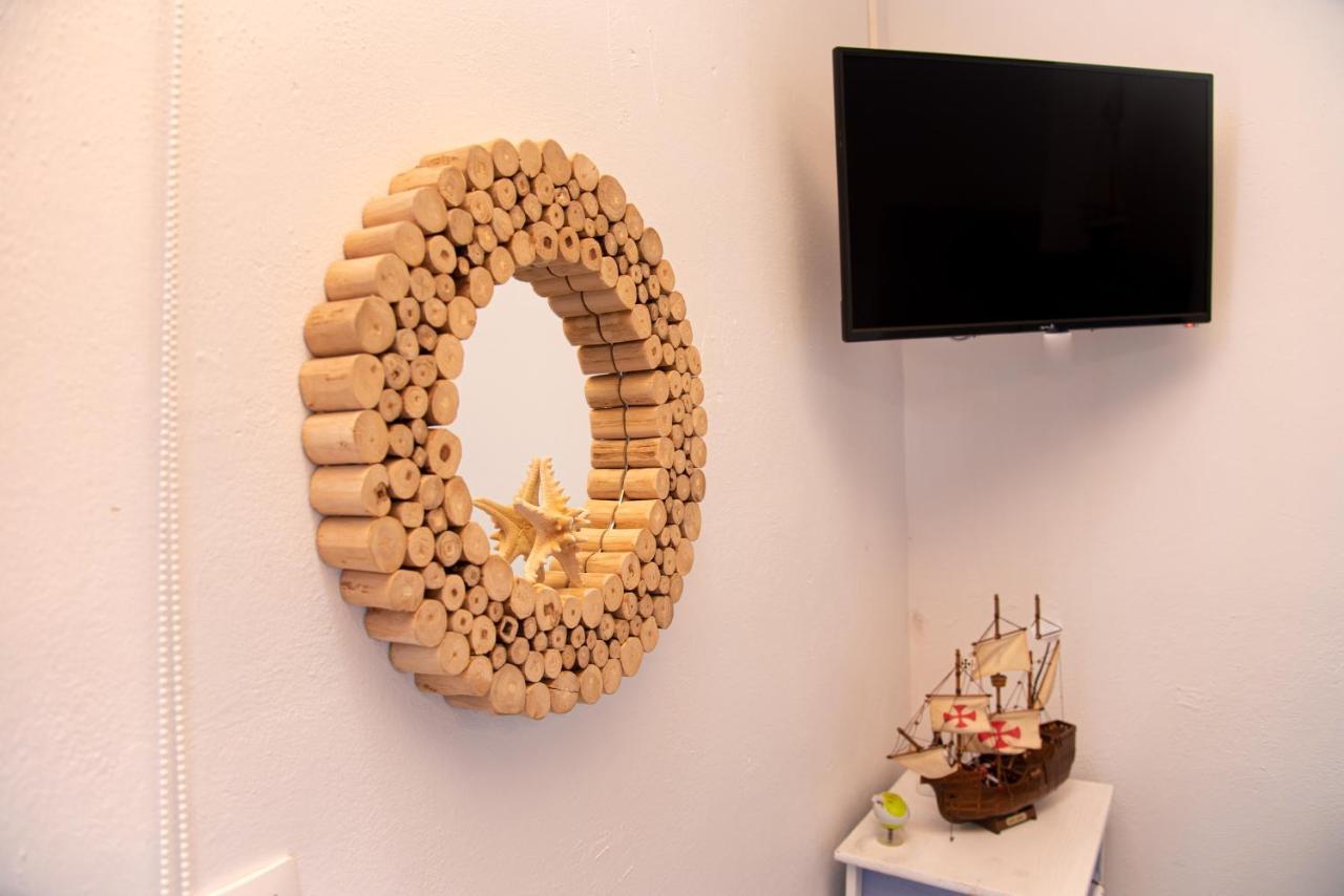 פאלאוקסטריצה Aliki Apartments מראה חיצוני תמונה